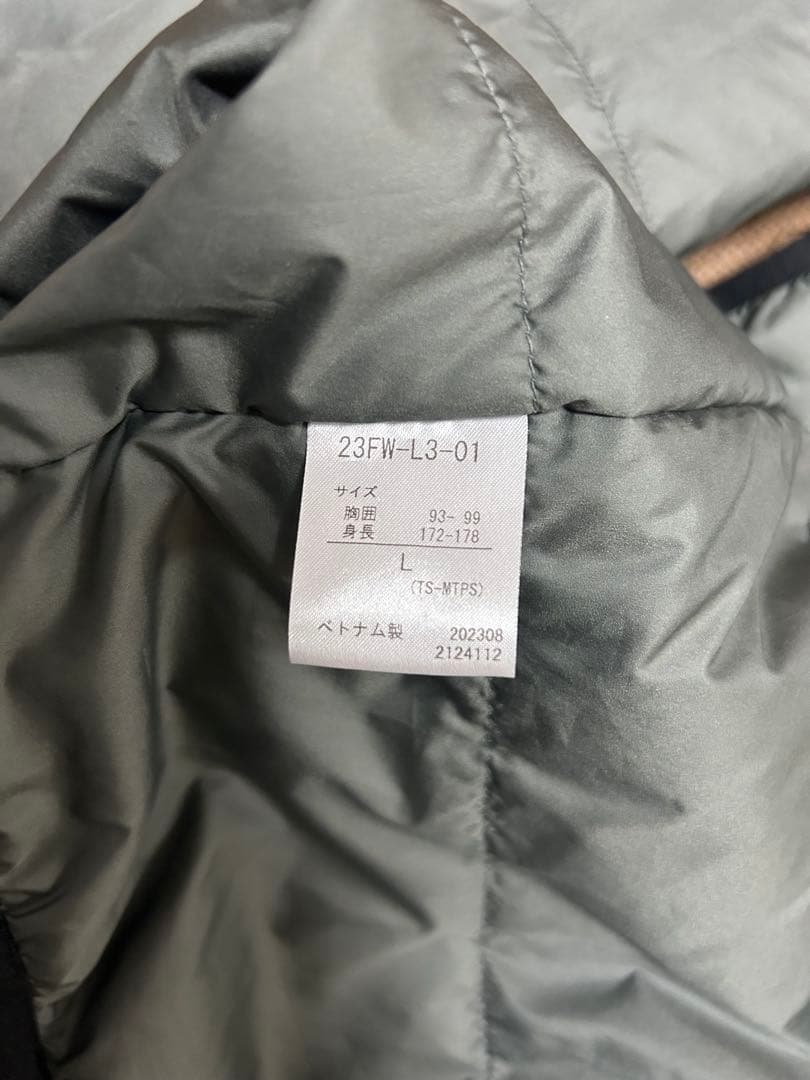 MARMOT CAPITAL ライトウエイトナイロンベスト Lサイズ　グレー