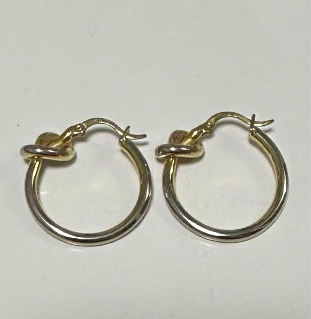 CELINE ノットピアス