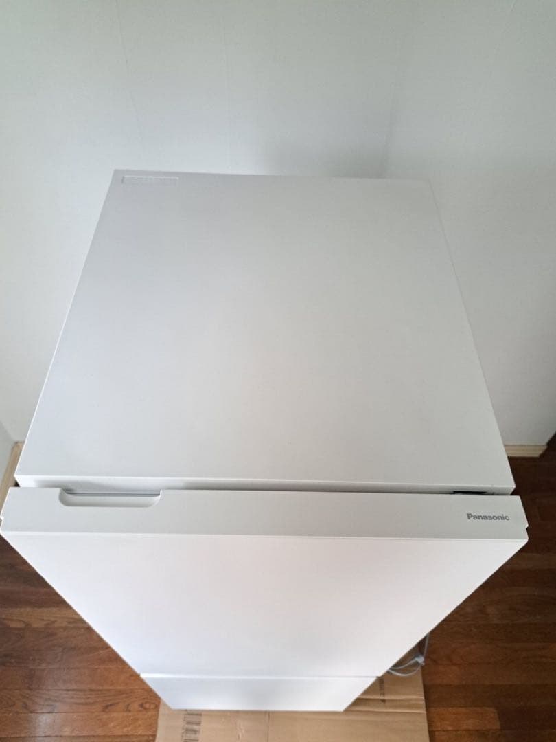 ★週末限定値下中　☆冷蔵庫 一人暮らし 180L 美品 NR-B18C1-W