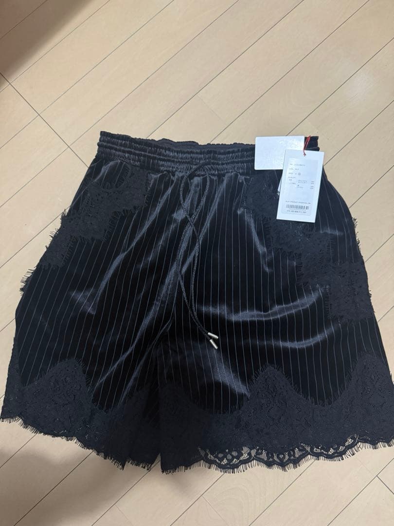 メゾンスペシャル25Autumn Hem Lace Velour Shorts
