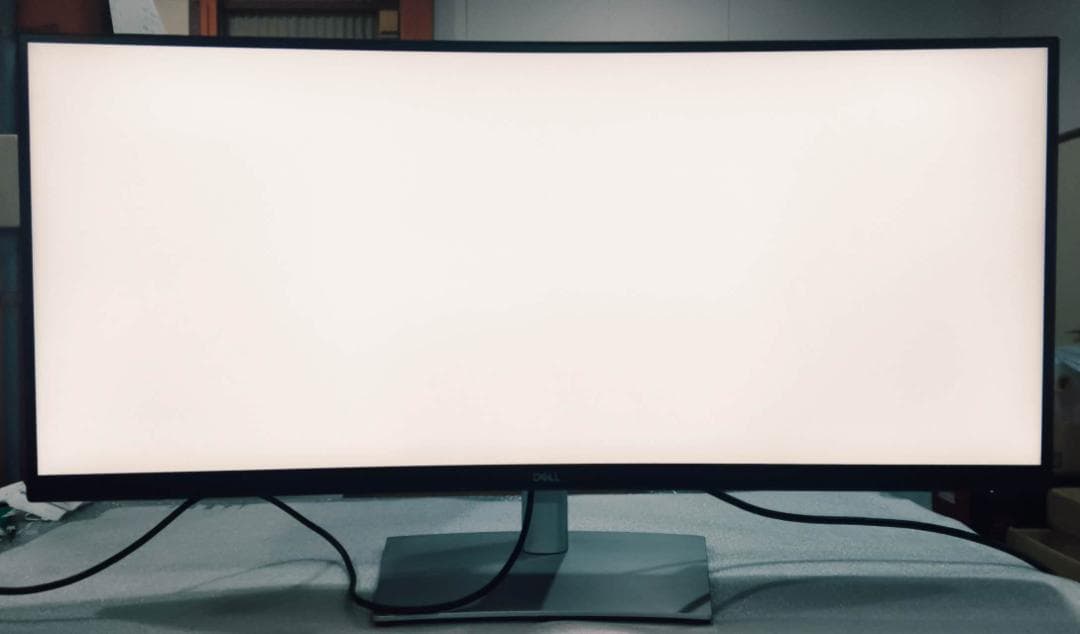 ディスプレイ・モニター本体 DELL P3424WE