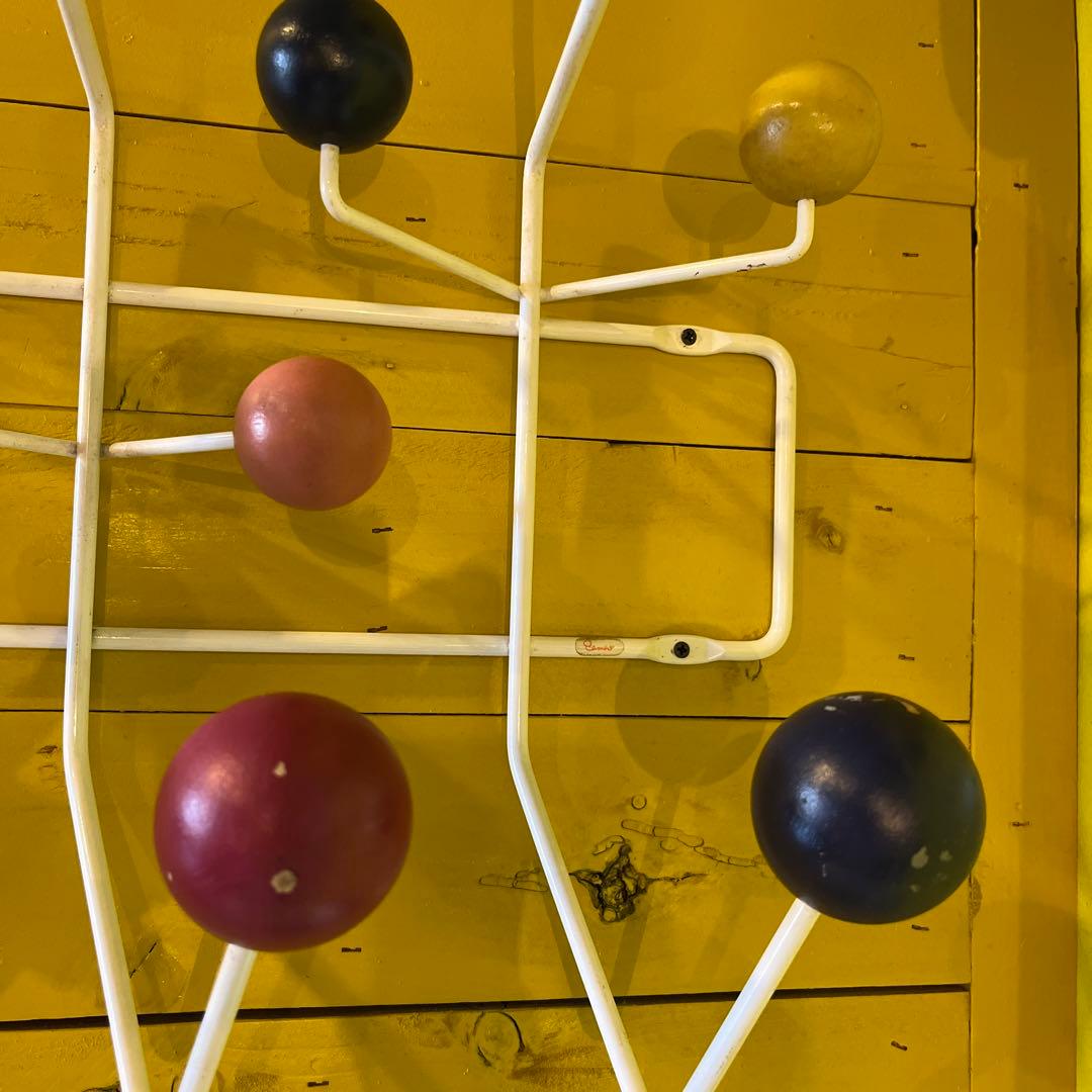 ハーマンミラー イームズ　ハングイットオール