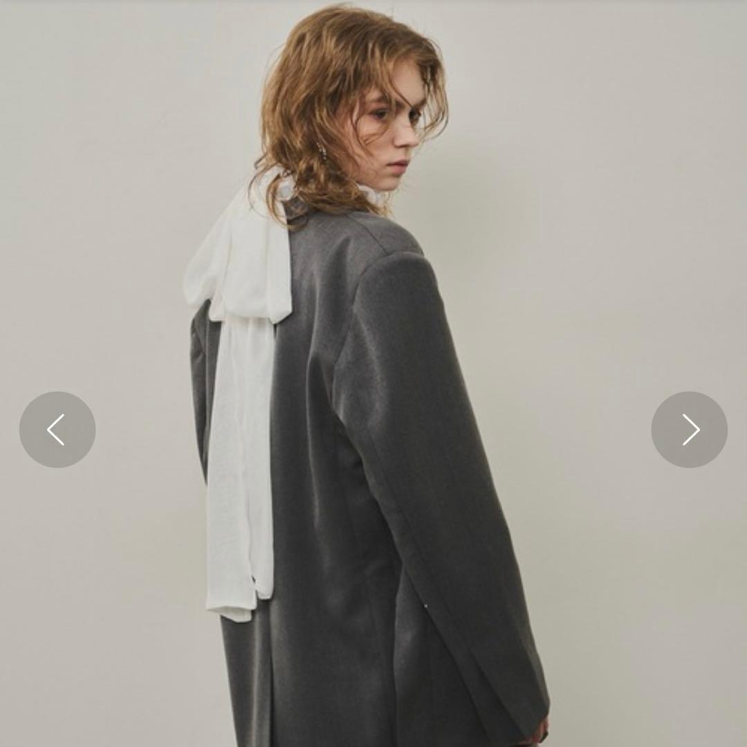 【LA BELLE ETUDE】 ティアードメロウフリルホルターネックブラウス