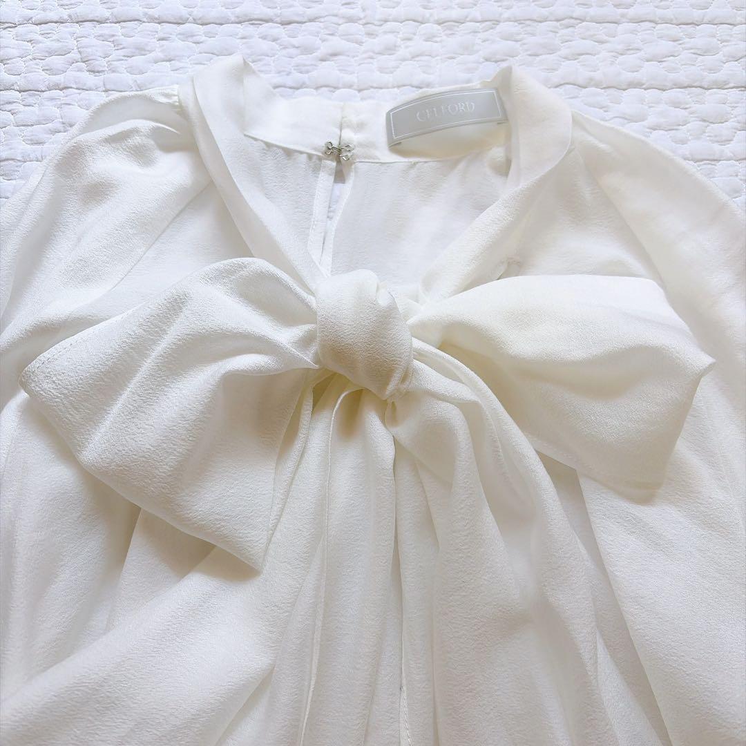 美品⚑　セルフォード ボウタイ　ビッグリボン　シアーブラウスホワイト