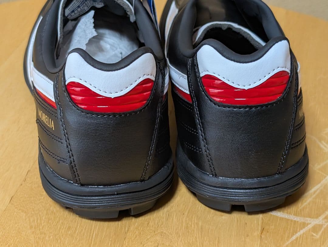 最終価格！！新品・未使用・箱付き ミズノ モレリア FT ブラック 26.0cm