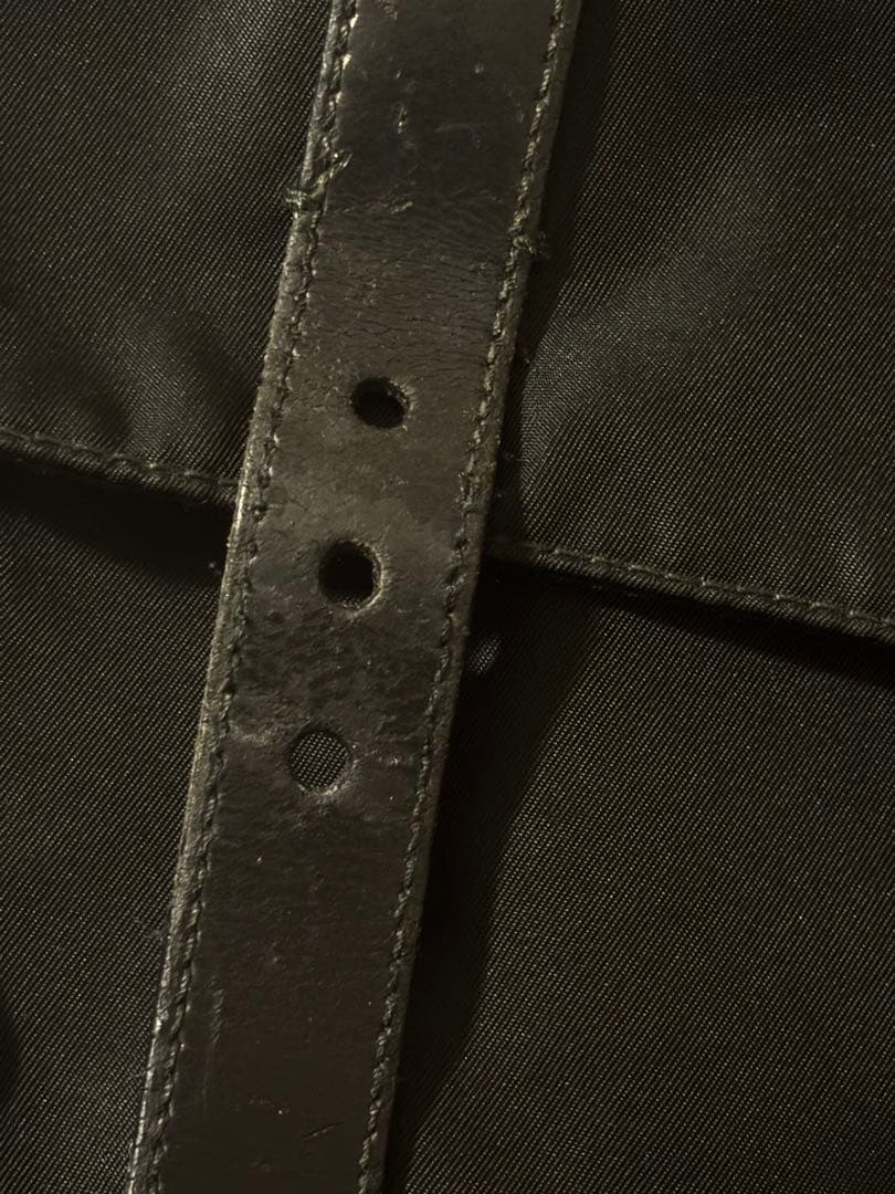 PRADA ブラック メッセンジャーバック ショルダーバッグ