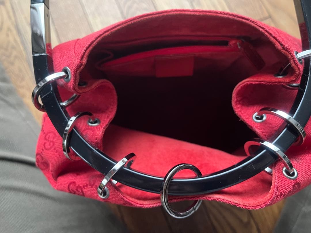 GUCCI GGパターン レッドハンドバッグ