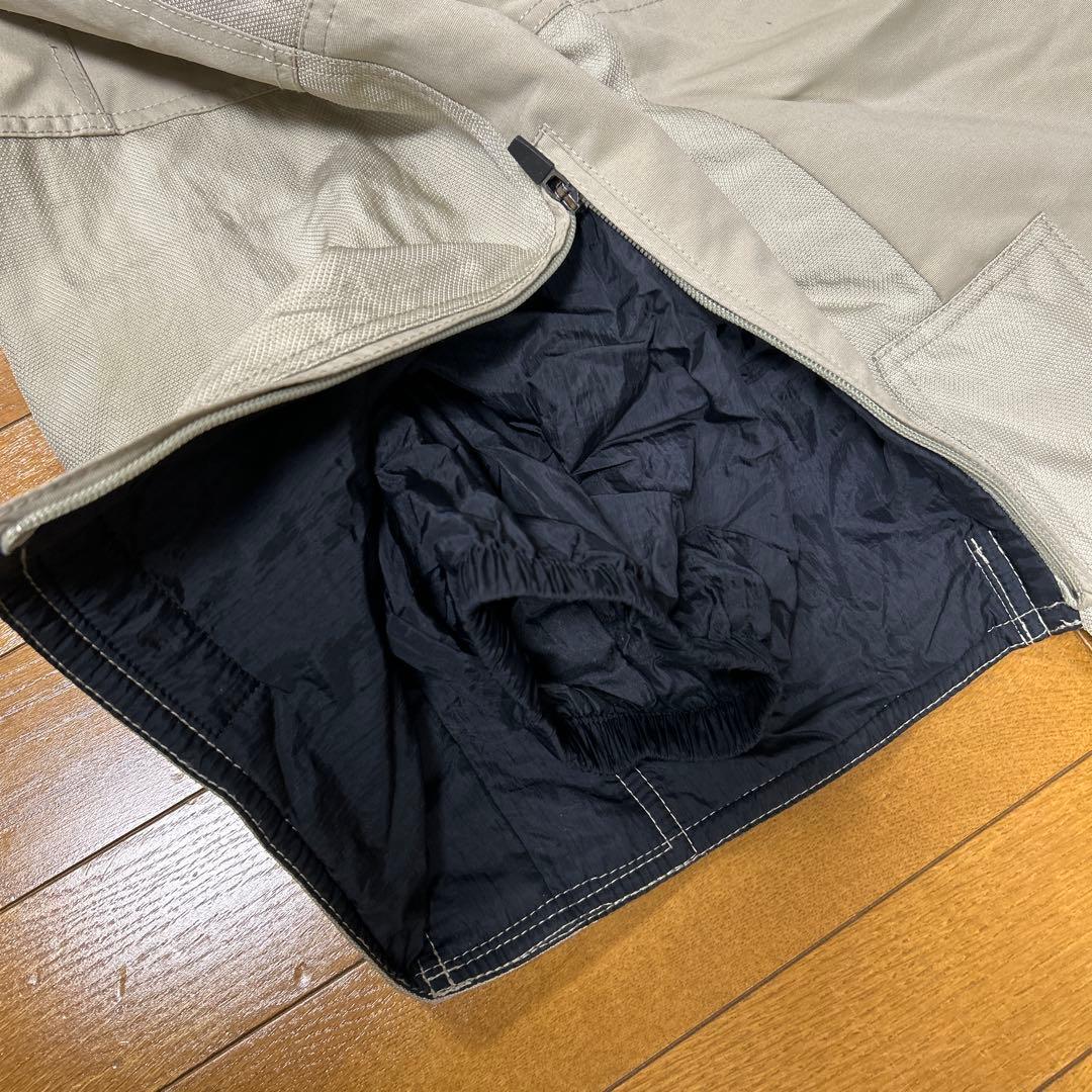 アシックス・minus twenty スノボ　スキーウェア　メンズ　ベージュ