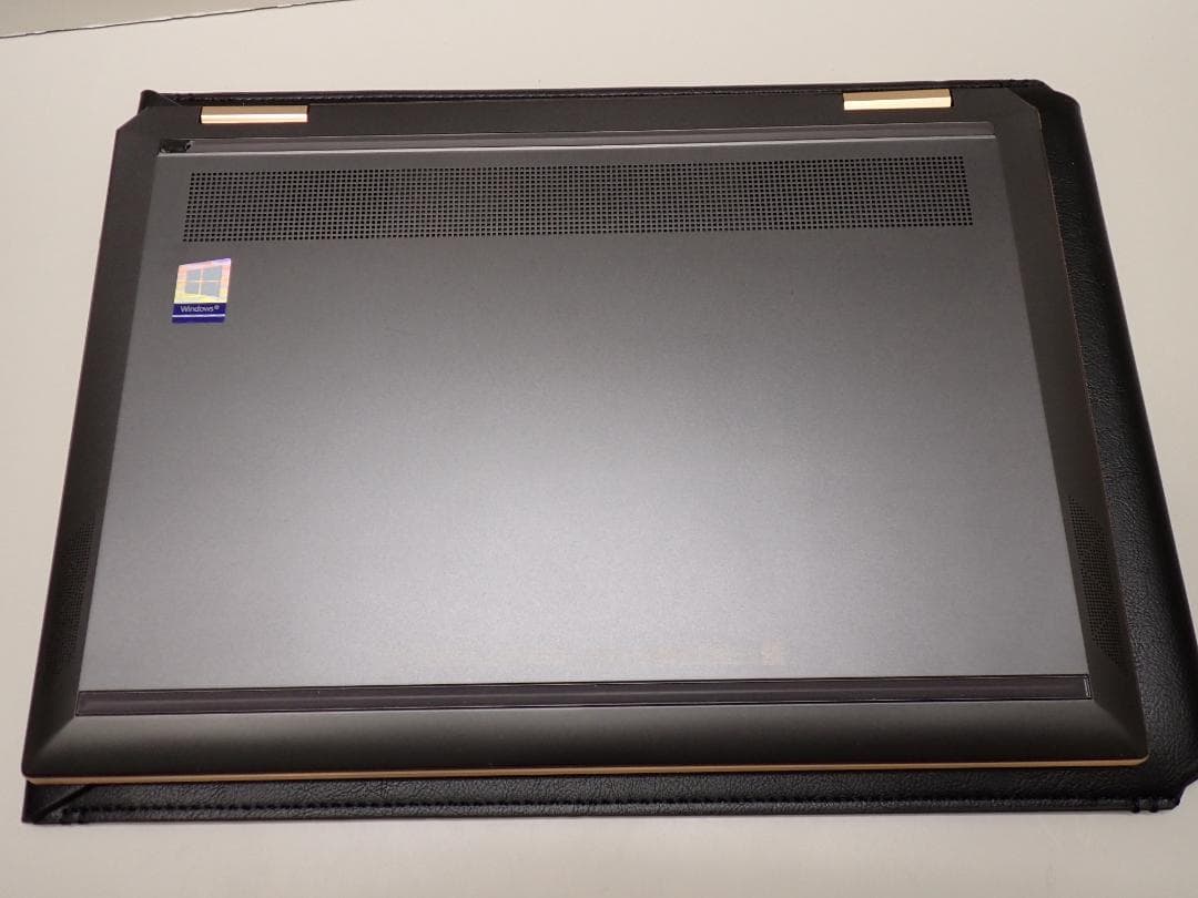 HP Spectre x360 13-ap アッシュブラック