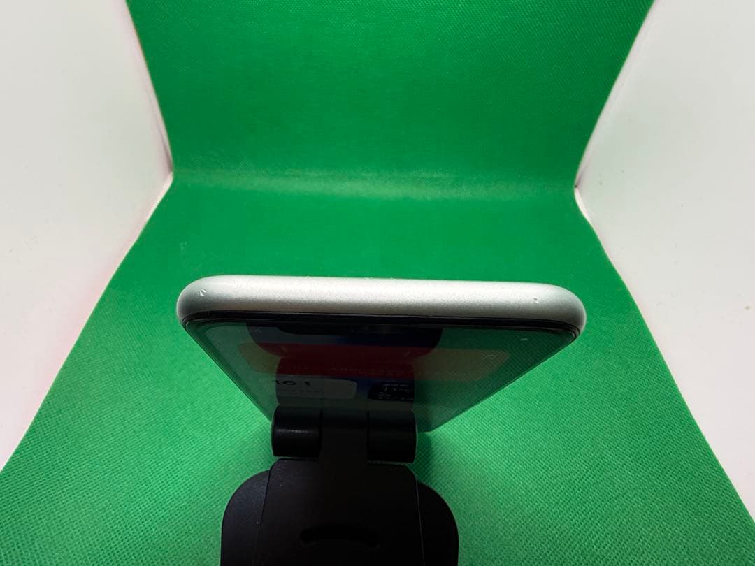 8001 IPHONE 11 64GB SIM フリー