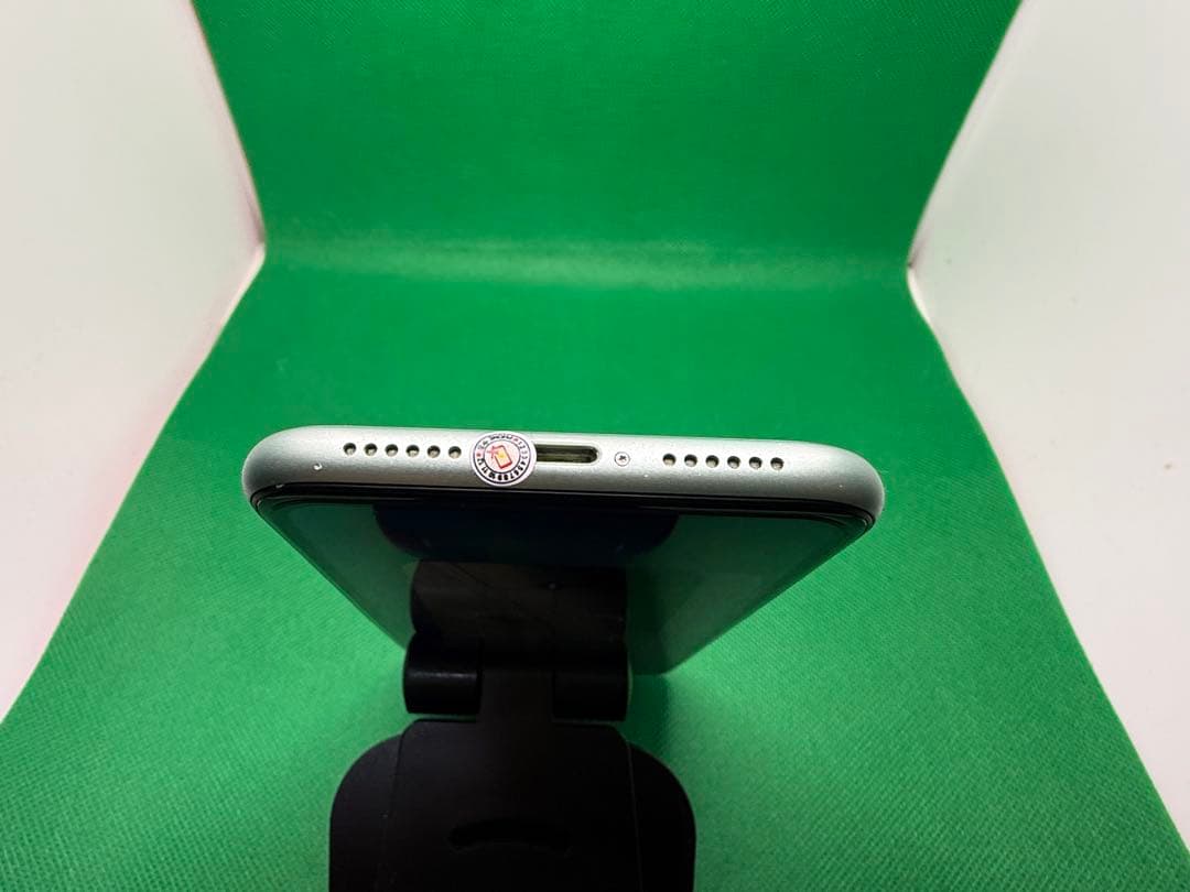 8001 IPHONE 11 64GB SIM フリー