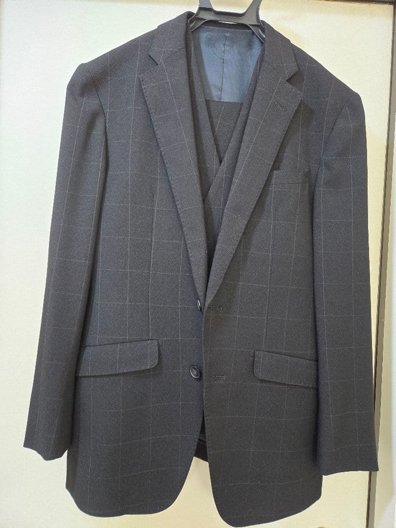 (お値引き中)スーツセレクト美品｜ブラック×グレーチェック 3ピーススーツ