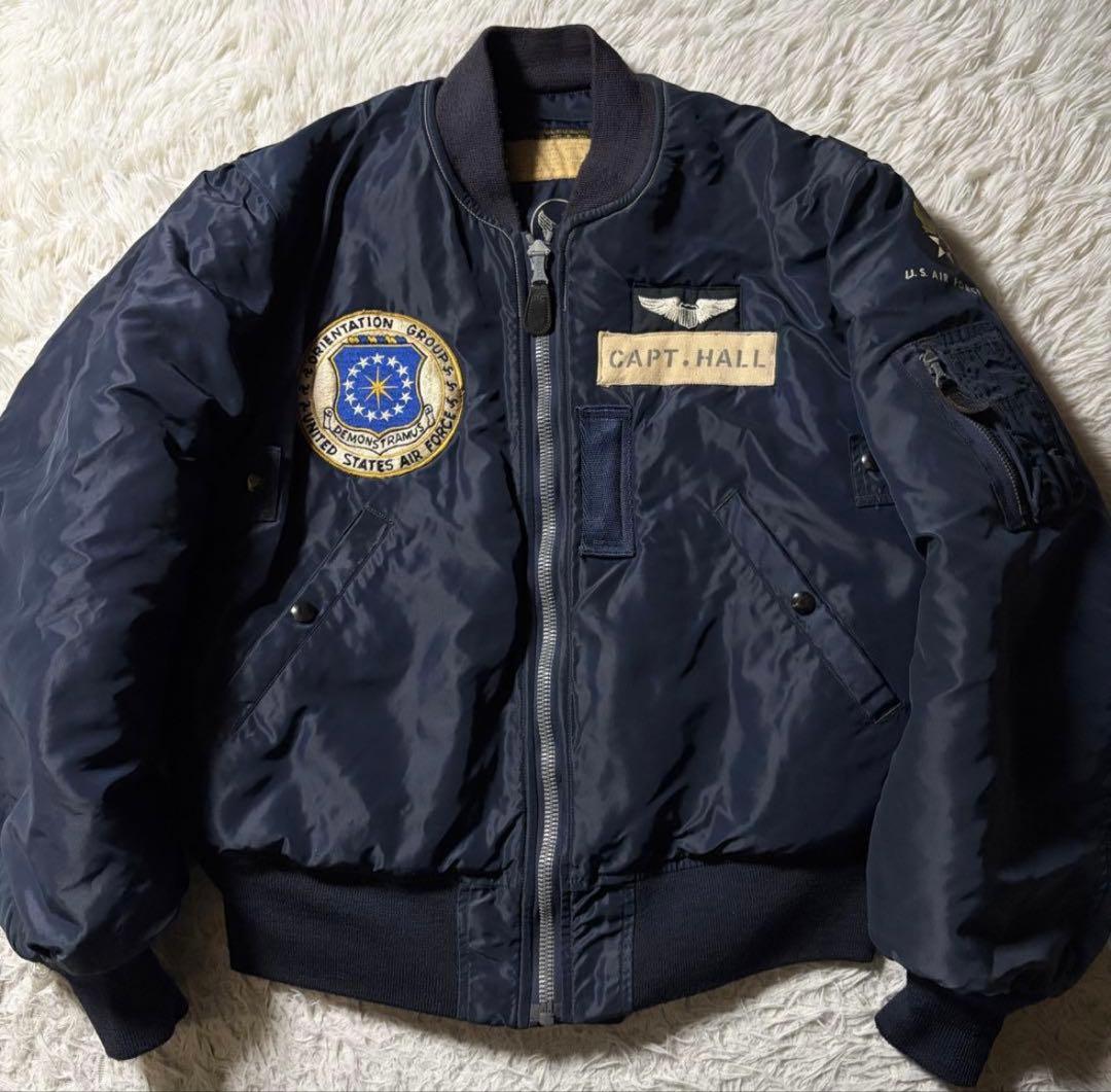ポ*イ様 【美品 】Buzz RicksonフライトジャケットB-15C ネイビ
