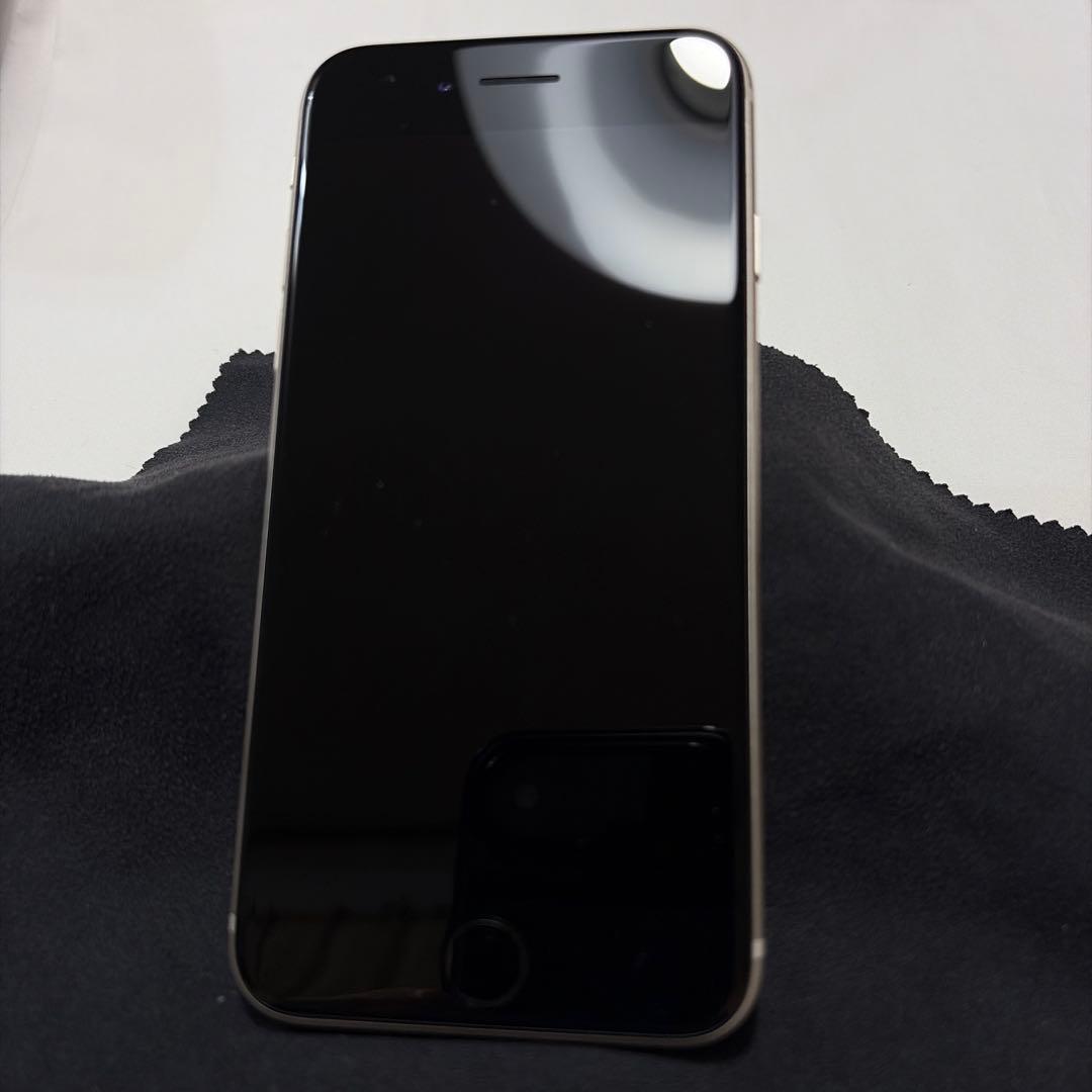 スマートフォン本体 iphone SE3 64G