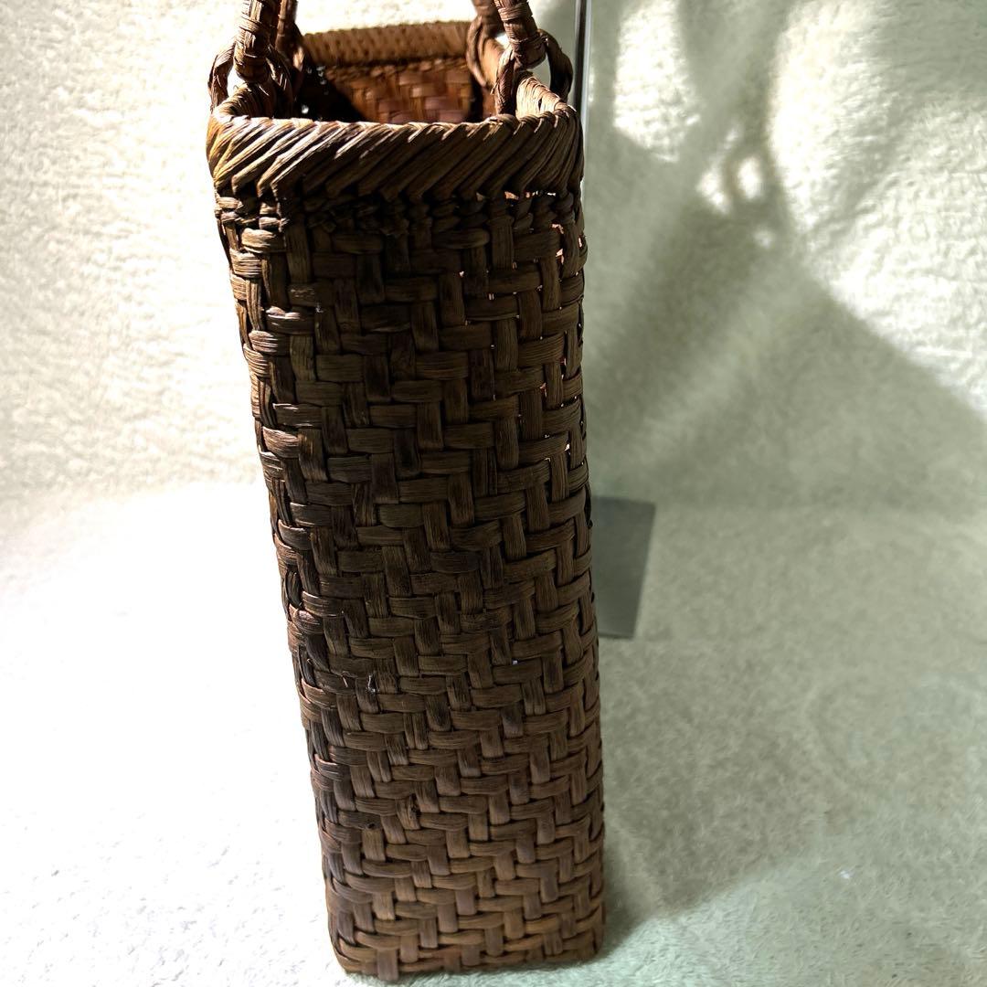 極美品　山葡萄　やまぶどう　カゴバック　大きめ　A4 籠バッグ 天然素材