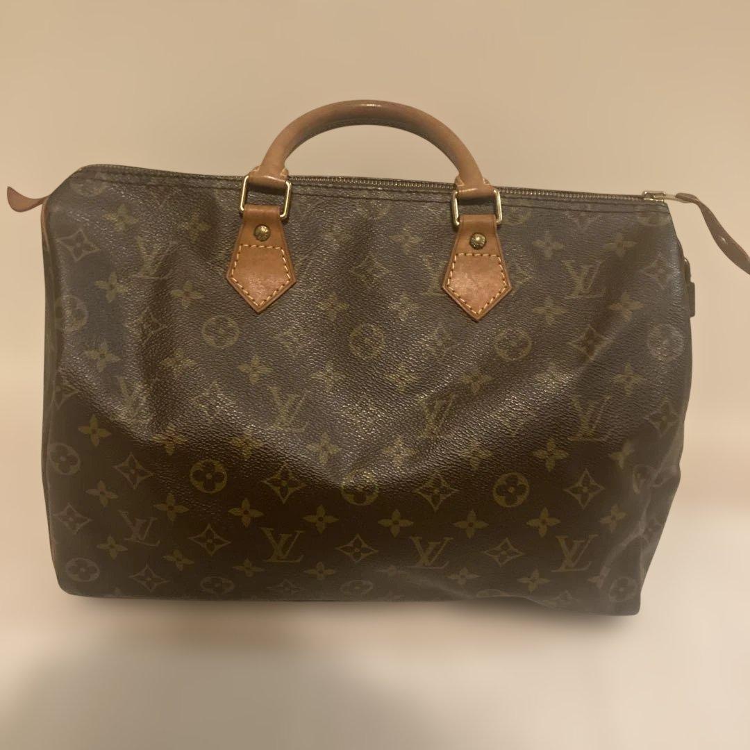 Louis Vuittonのモノグラム　バック