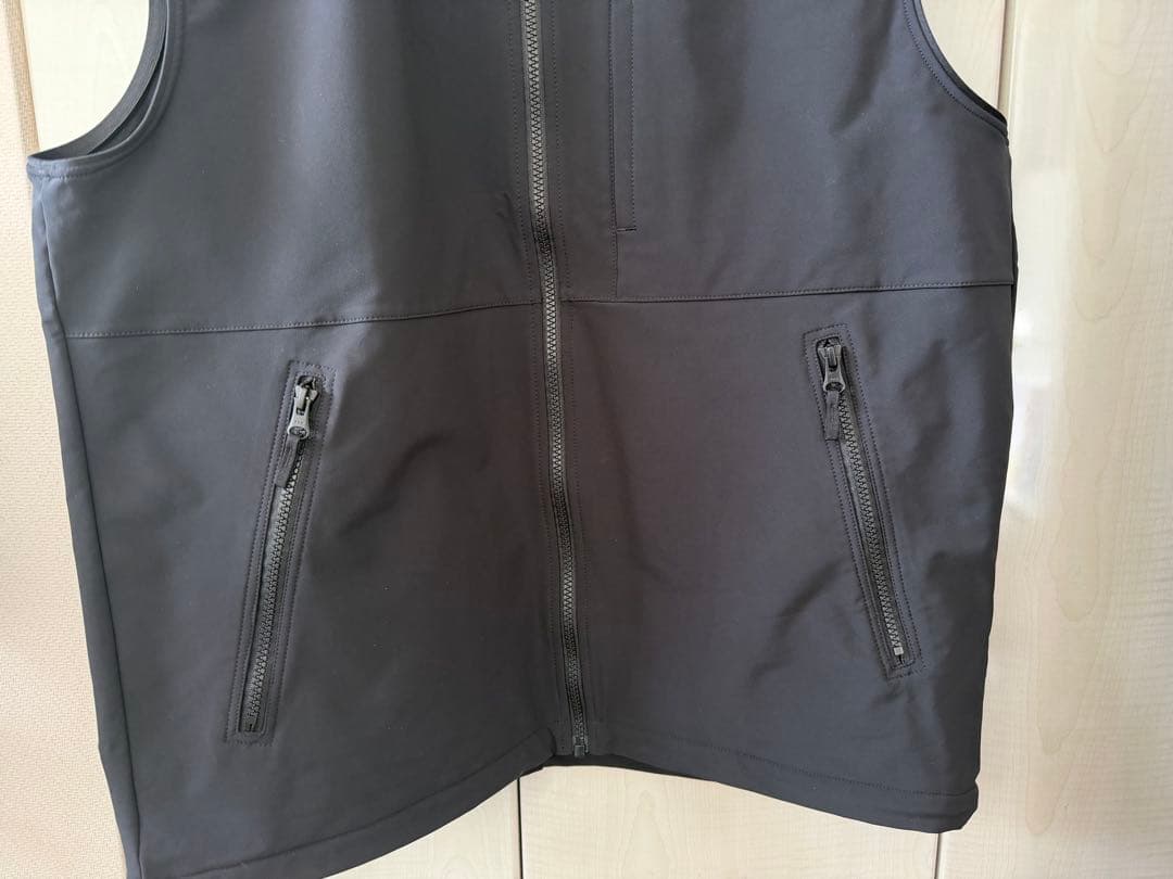 THE NORTH FACE 黒 M ベスト 限定品