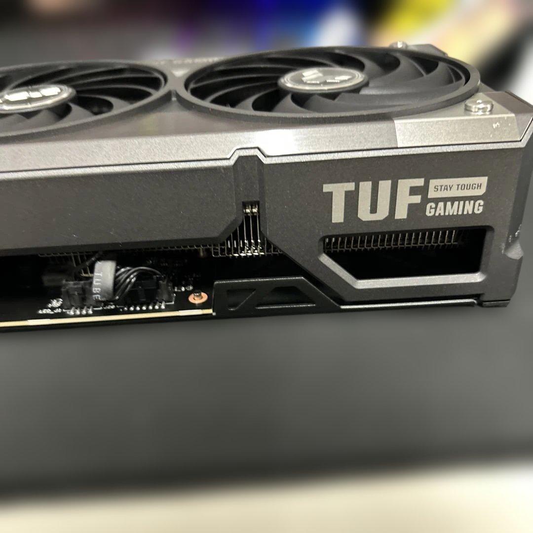 グラフィックボード・グラボ・ビデオカード ASUS TUF GAMING GeForce RTX 5070 Ti