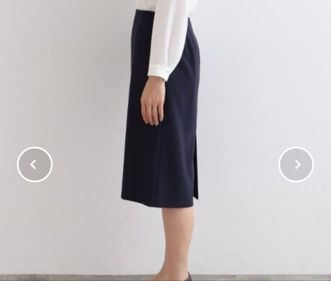 新品　インディヴィ V.A.I ノーカラーJKスーツ　ネイビー　05（XS）