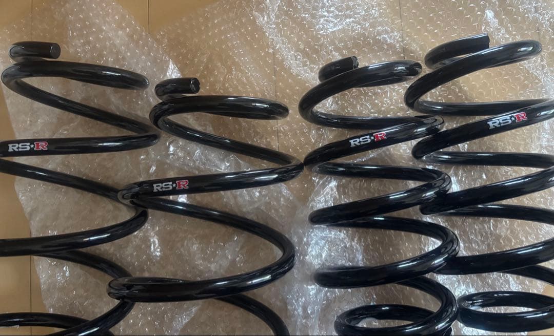 ハリアー60 2WD RS☆R ダウンサス　4本セット