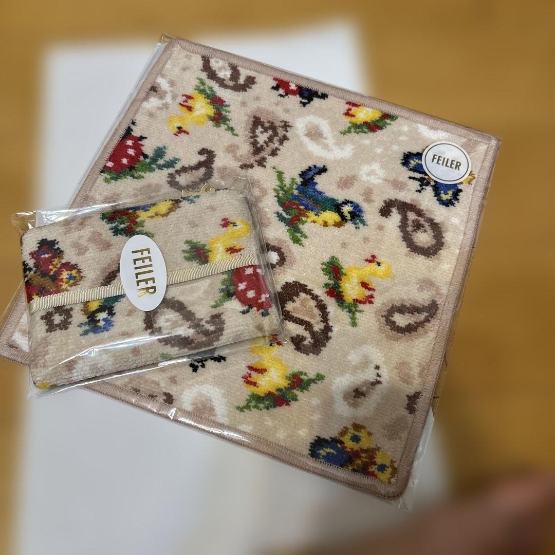 【FEILER】　ティッシュケース＆ハンカチ