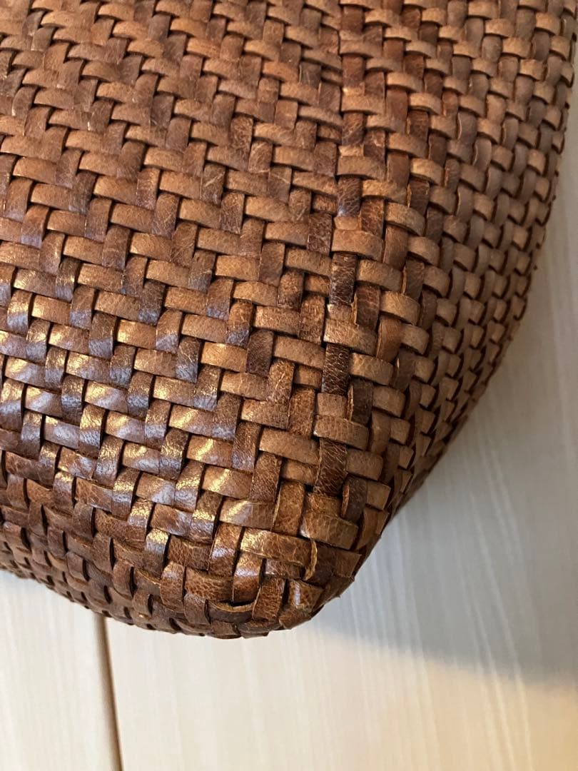 Craig for human womanピンクグレージュかごバッグDRAGON