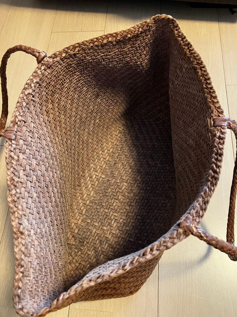 Craig for human womanピンクグレージュかごバッグDRAGON