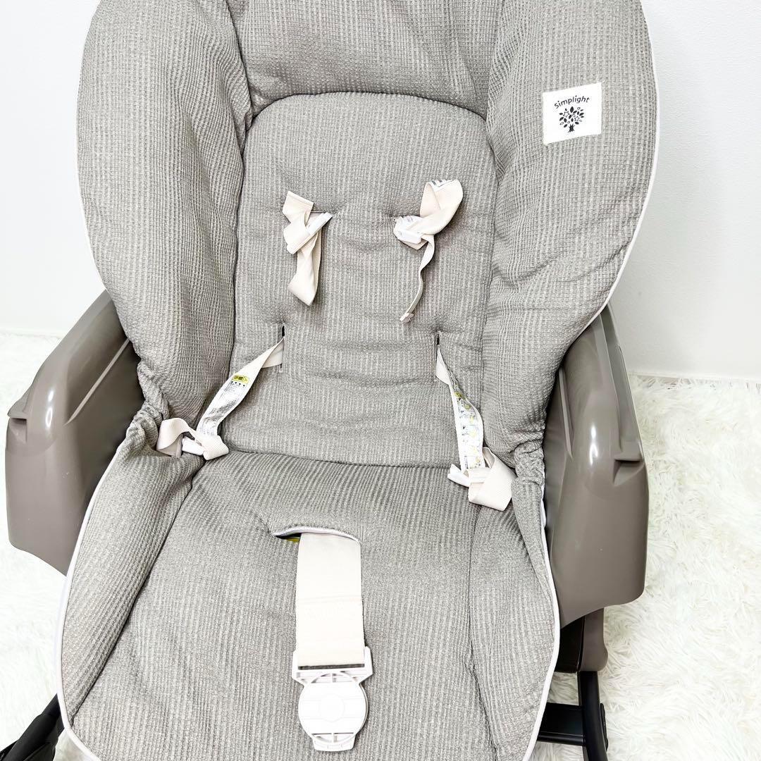 未使用級 Combi ネムリラ ハイローチェア 洗えるランチトレイ付き