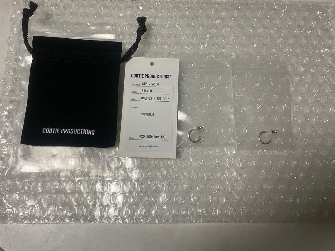 アクセサリー COOTIE ONE STROKE EARRING - SMALL