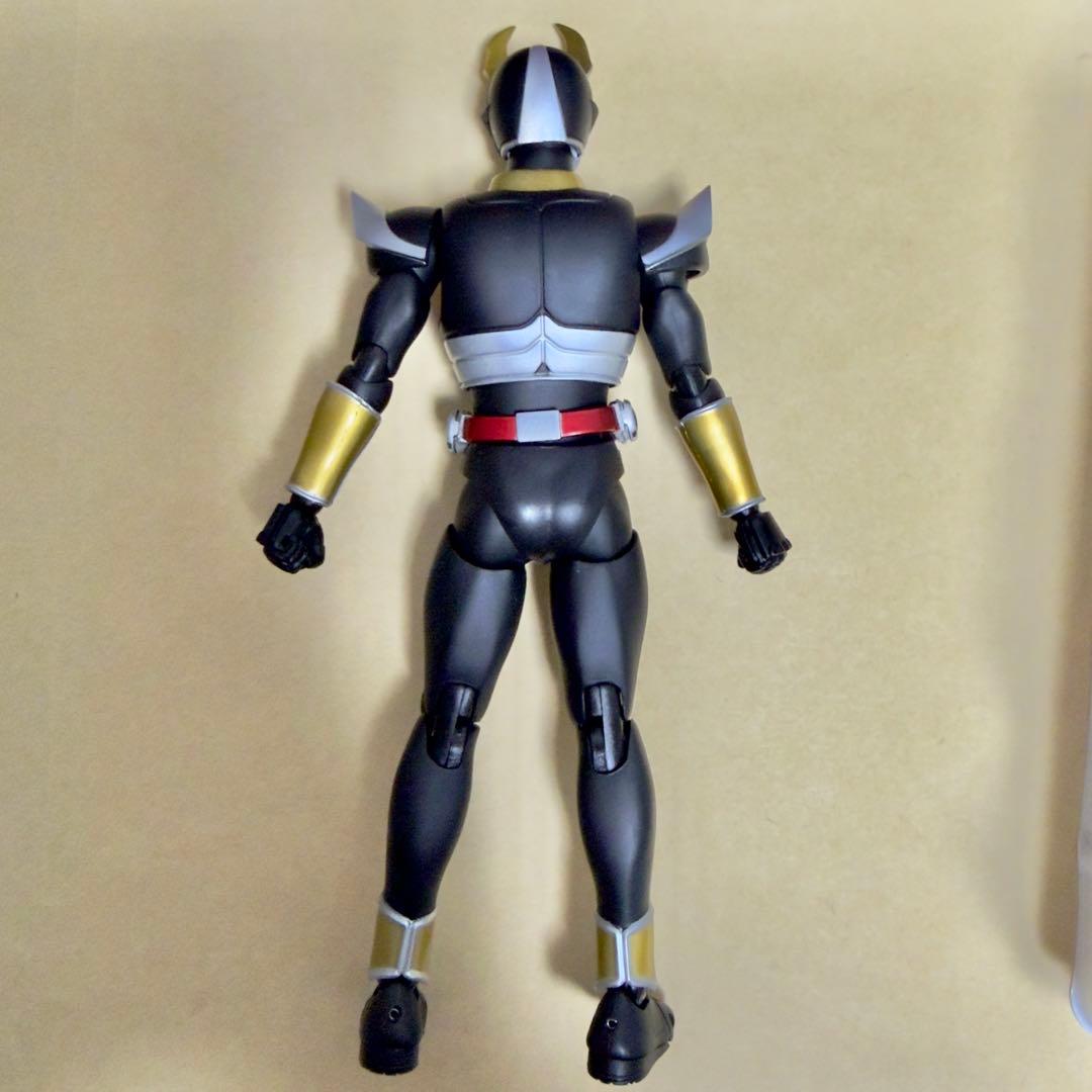 真骨彫製法 SHフィギュアーツ 仮面ライダーアギト グランドフォーム