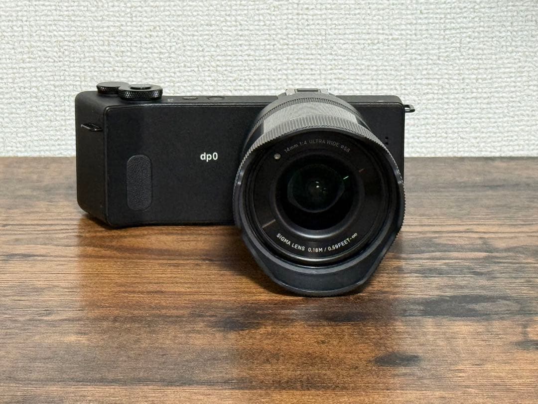 デジタルカメラ SIGMA dp0 Quattro