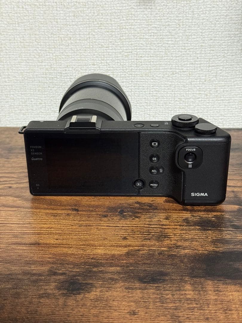 デジタルカメラ SIGMA dp0 Quattro