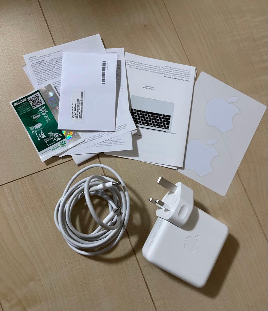 Apple MacBook Pro (2019) 13インチ スペースグレイ