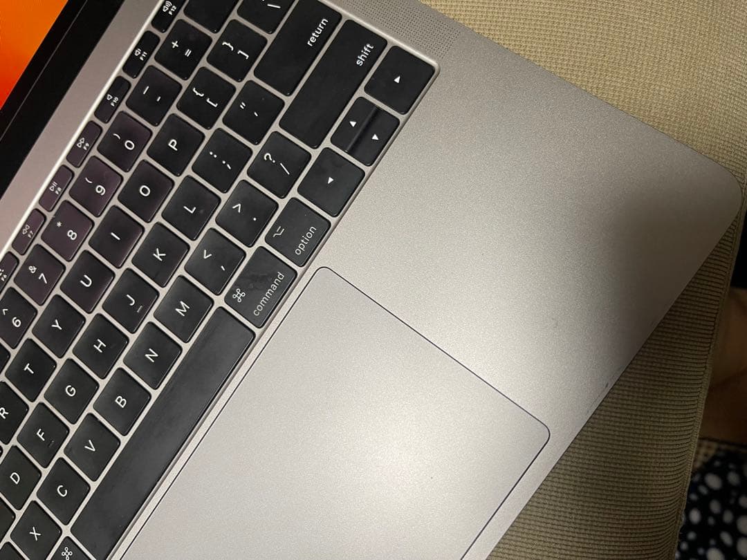 Apple MacBook Pro (2019) 13インチ スペースグレイ