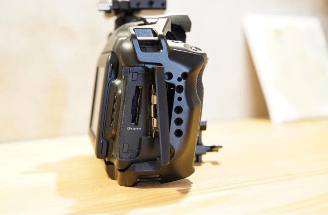 極美品BMCC6K FF SmallRigケージ 純正バッテリー2つ