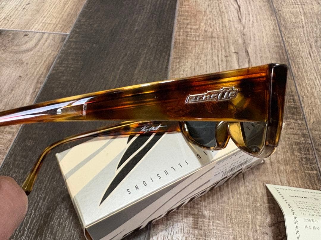 T*n様 Arnette アーネット MANTIS マンティス ほぼ新品 トータ