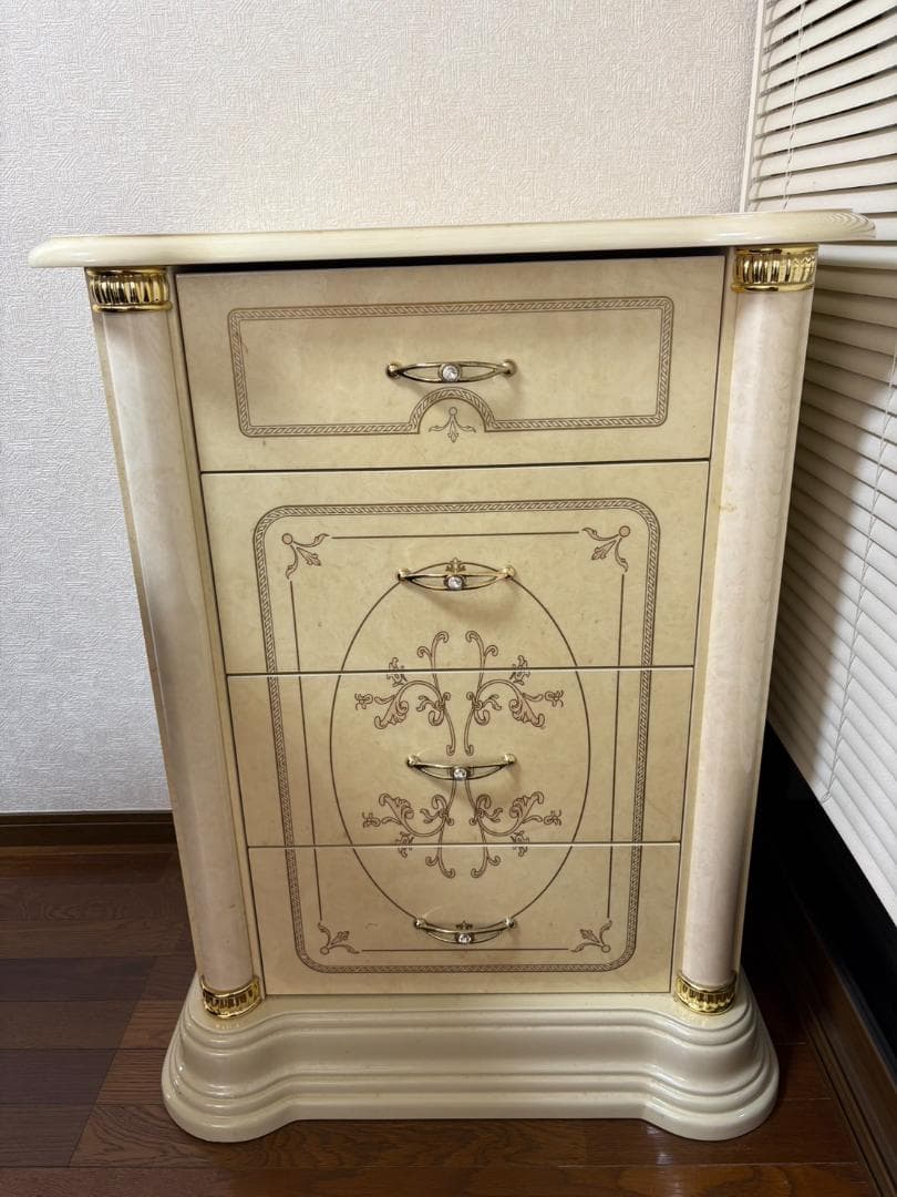 サルタレッリ　フローレンス　4段チェスト