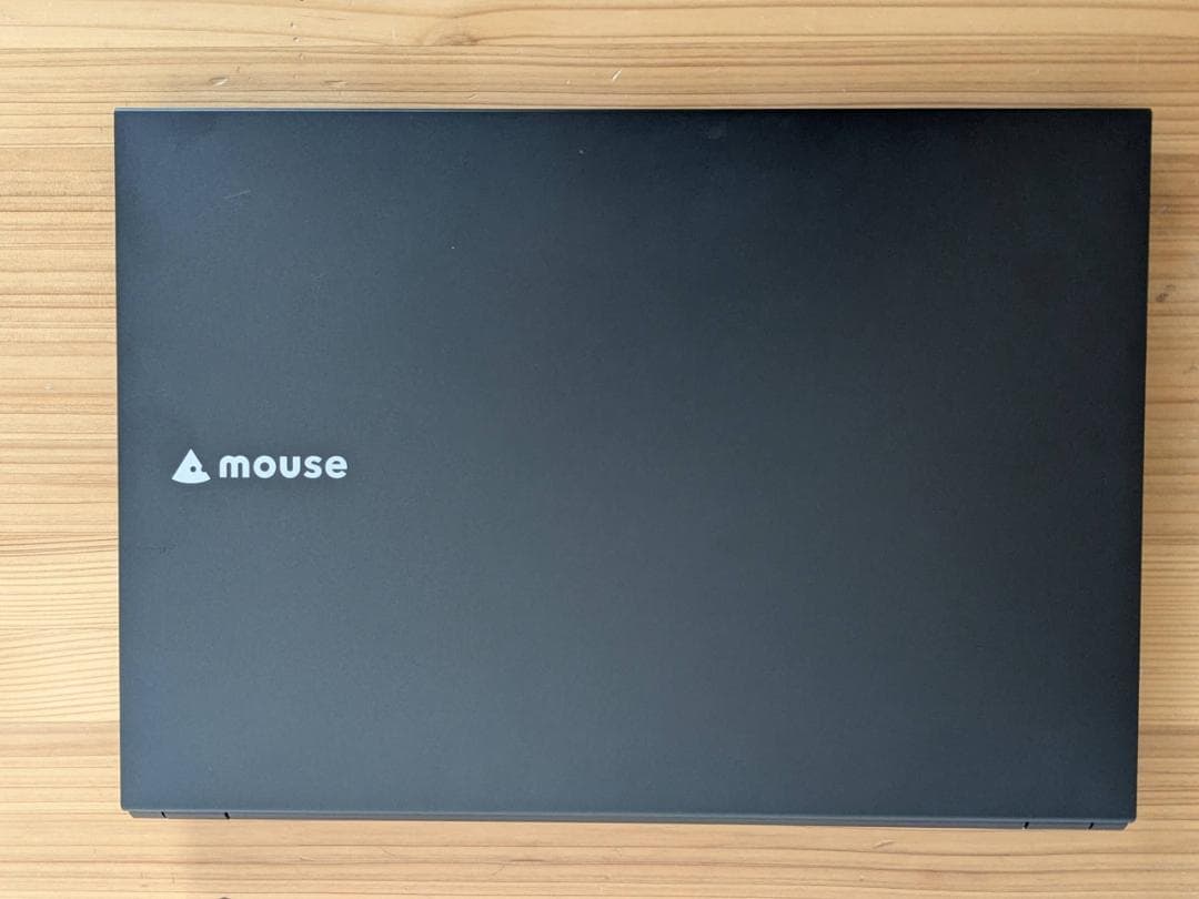 シンプルで人気のマウスコンピュータ ノートPC i5 15.6型 テンキー