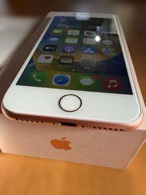 iPhone 8 ゴールド 64GB SIMフリー