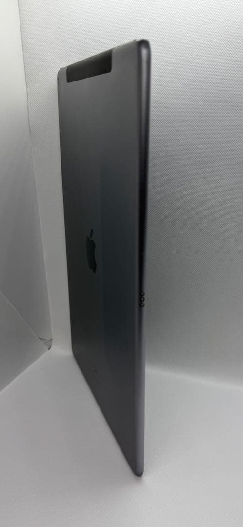 iPad Pro 12.9インチML3T2LL/A スペースグレイ