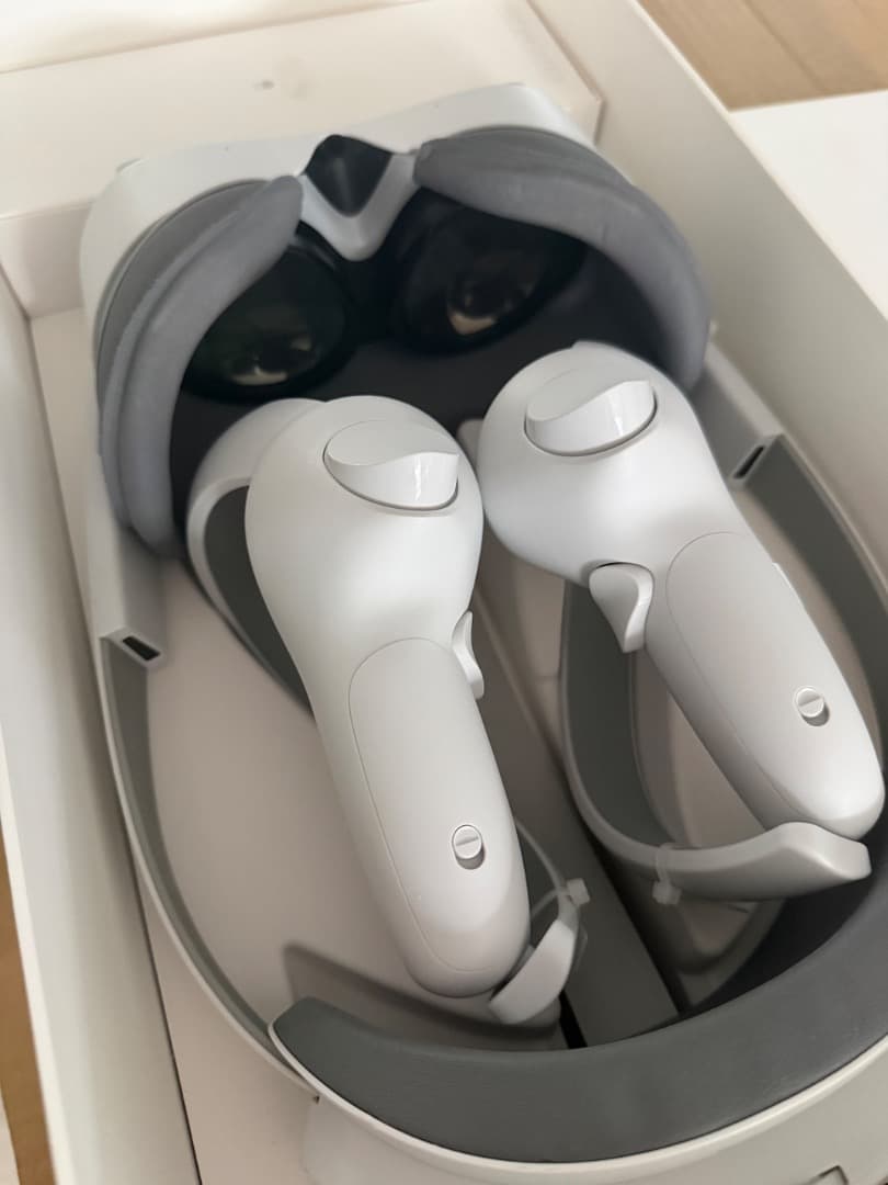 PICO 4 Ultra Enterprise VRヘッドセット