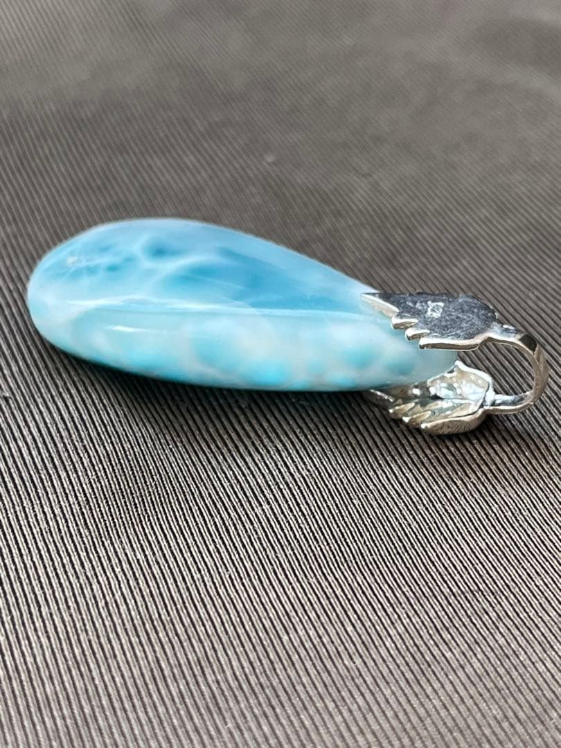 天然石ラリマー☆高品質！しずく型ペンダントトップ②☆リーフ型バチカンがステキ！