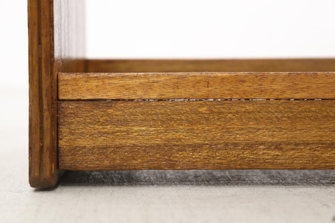 レトロ ラワン 無垢材 本棚 シェルフ 飾り棚 食器棚 ヴィンテージ