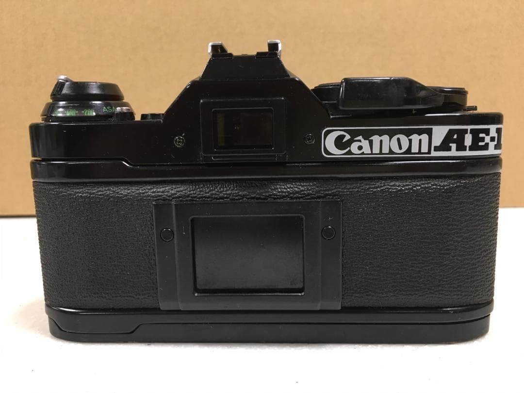 241214か　Canon AE-1 ボディ 黒 ブラック 　フィルムカメラ