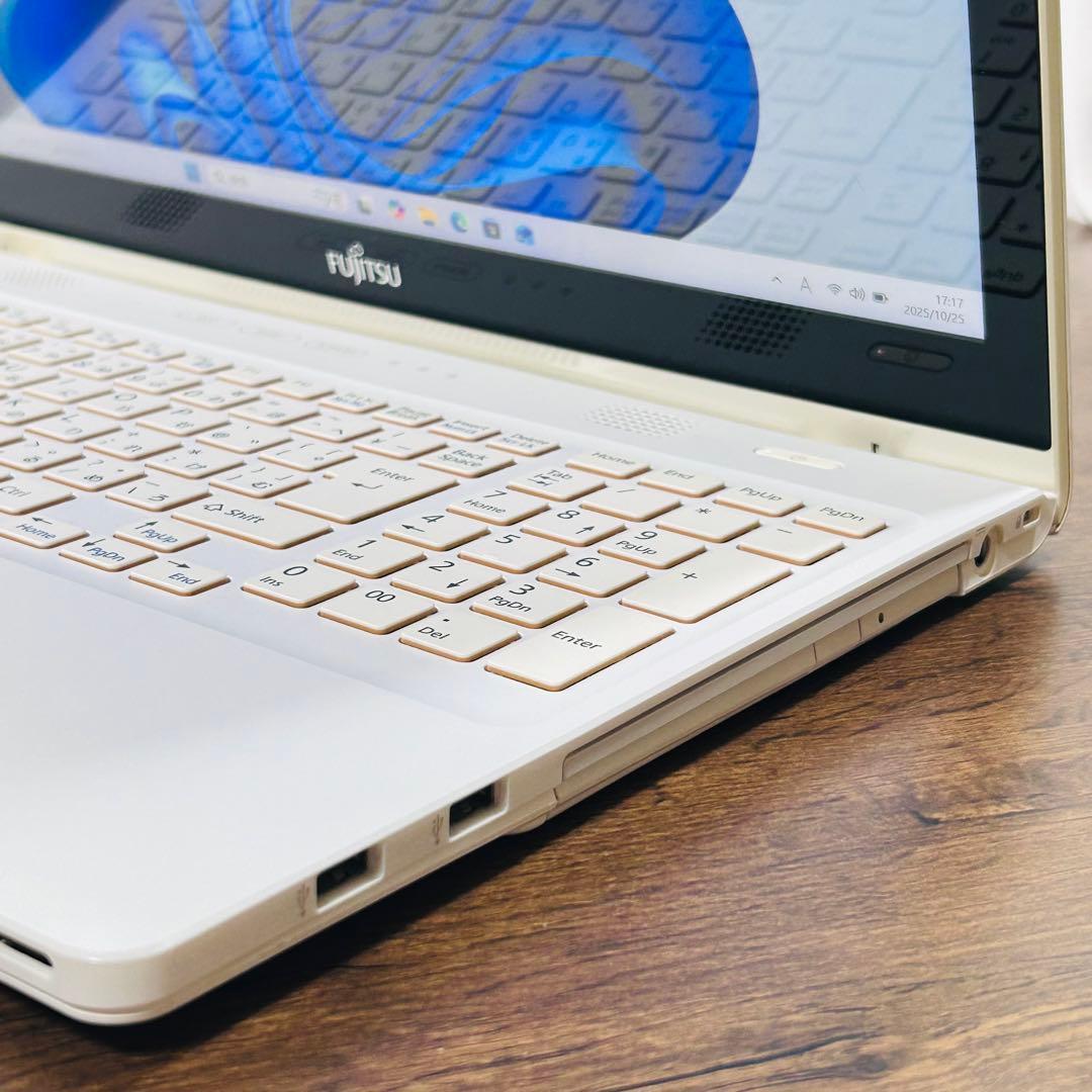 高性能i7★SSD512/16g オフィス付きノートパソコン Windows11