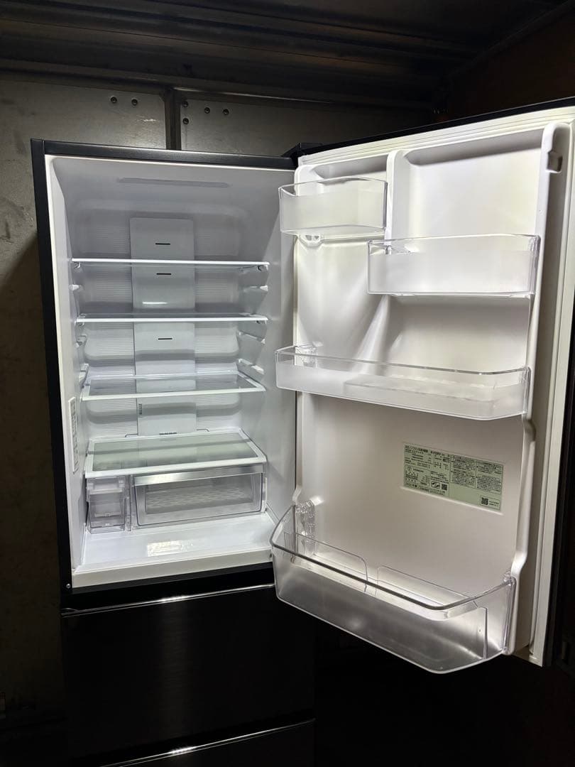 日立 ノンフロン冷凍冷蔵庫R-V32KV 2020年製 ブリリアントブラック