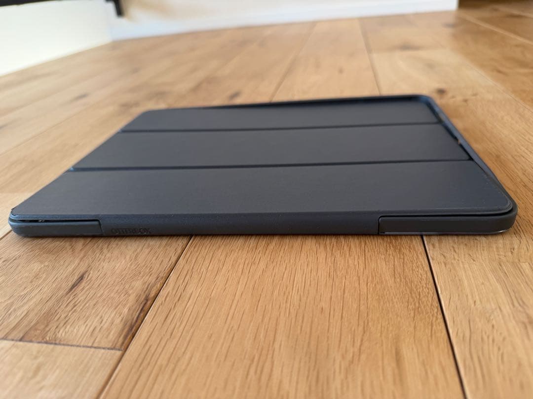 【極美品】iPad Pro 12.9インチ 第6世代 Wi-Fi専用ケース付