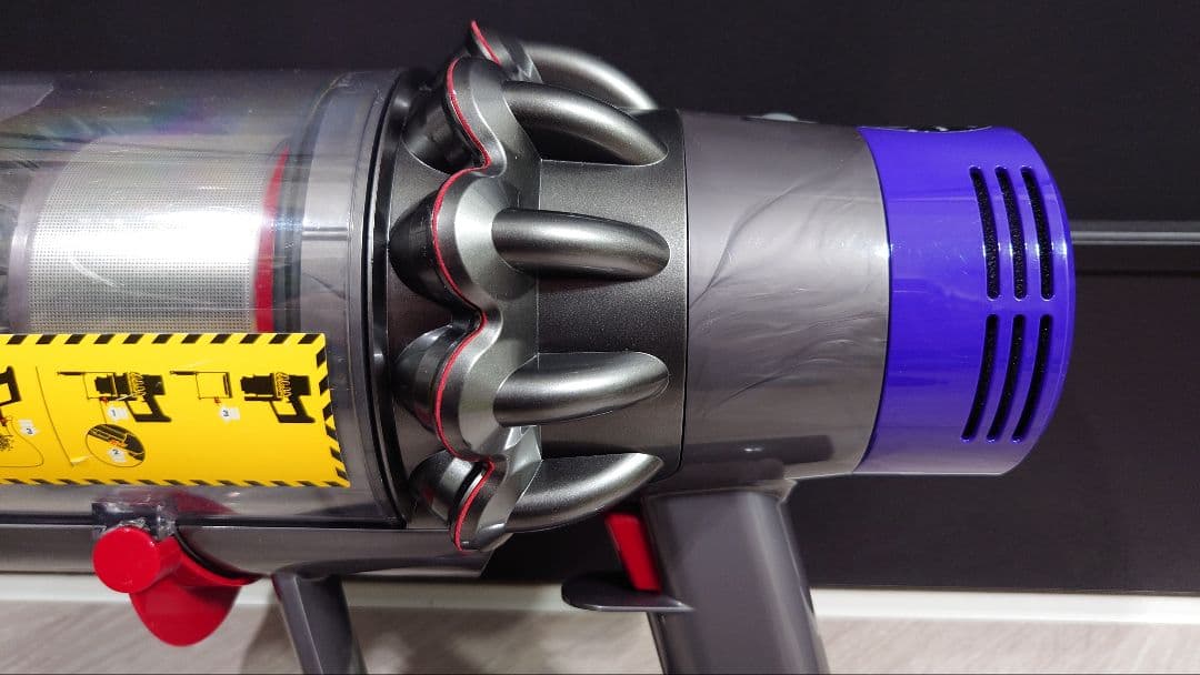 ②ダイソン dyson V10 SV12 本体のみ エコモード58分