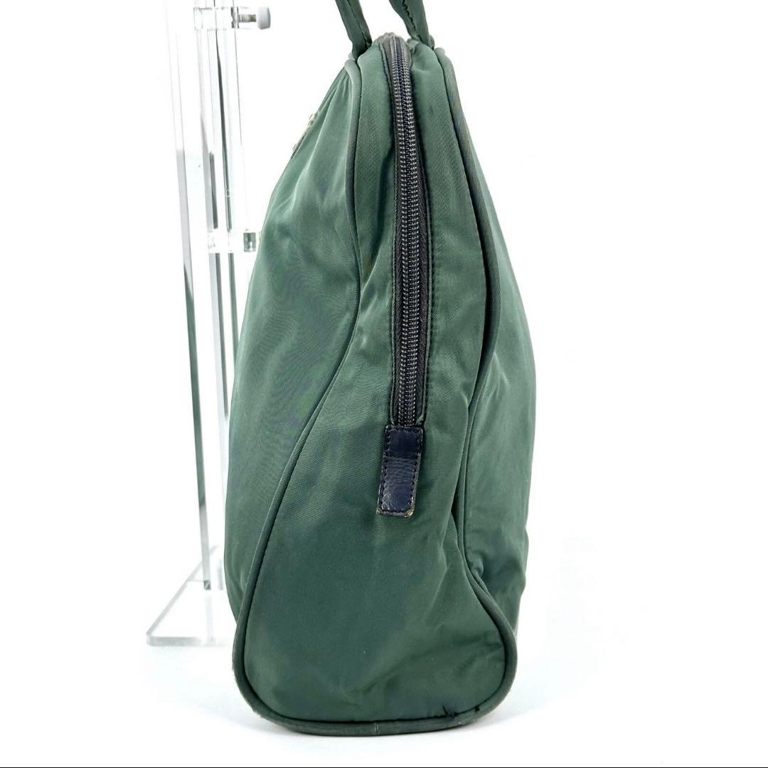 PRADA グリーン ナイロン ビジネスバッグ