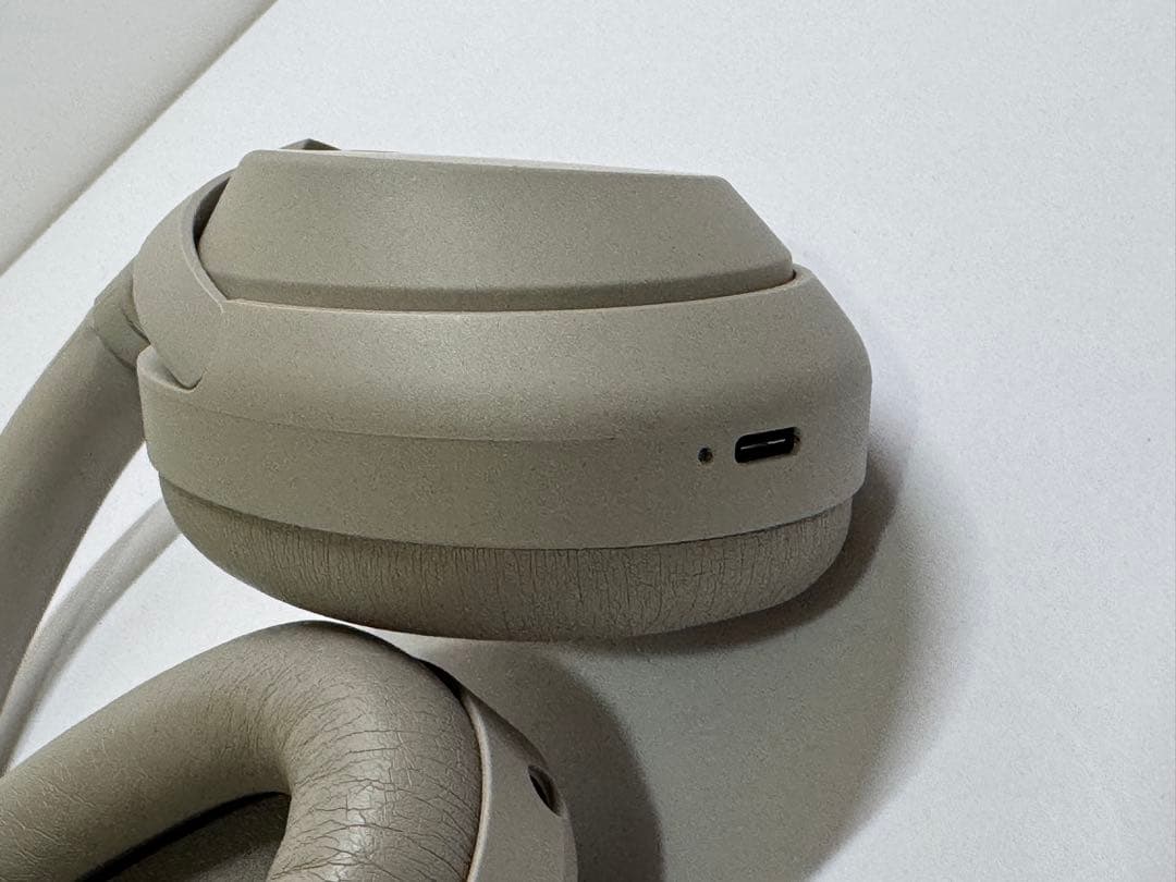 【美品】SONY WH-1000XM4 （プラチナシルバー ）